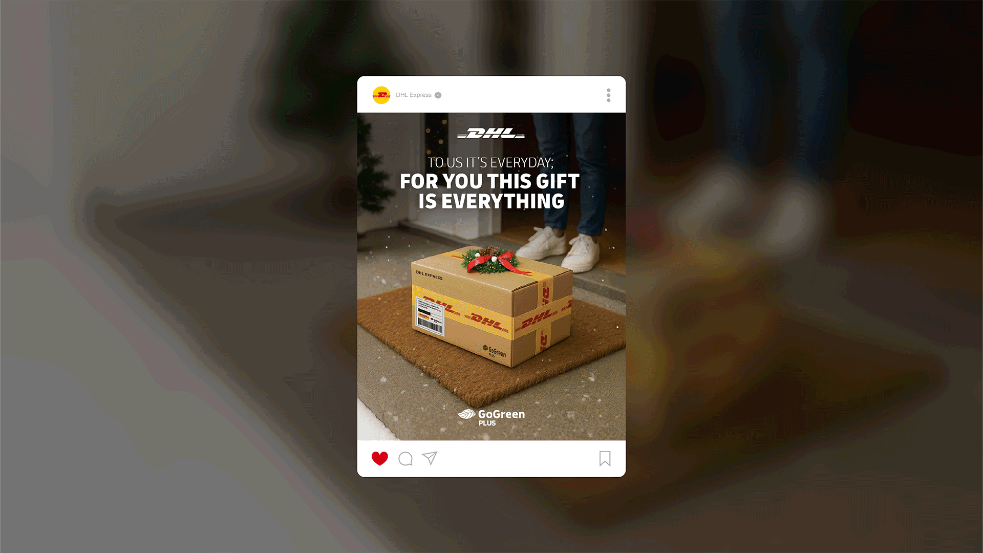 DHL Christmas Retail Campaign mockup 38
