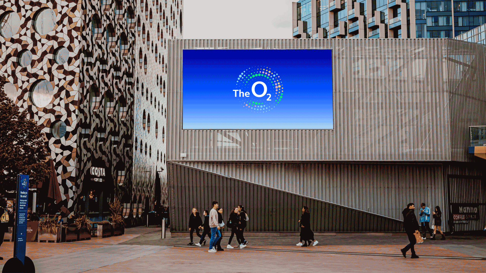 DHL Christmas Retail Campaign mockup 41